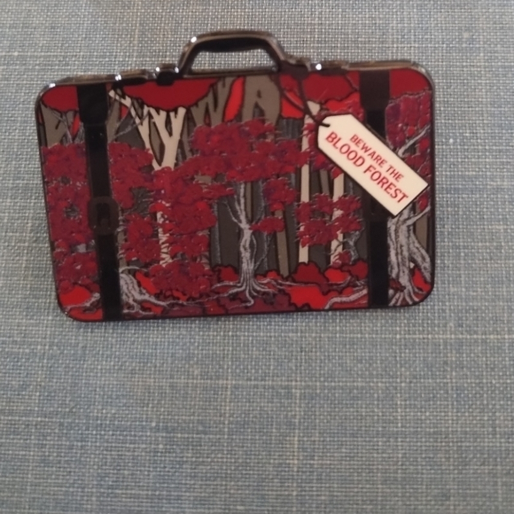 From Blood & Ash‎ Enamel Pin - Owlcrate - Literary Luggage #11 - Illumicrate